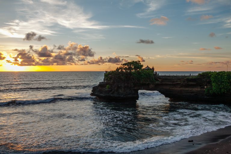 temple-tanah-lot bali