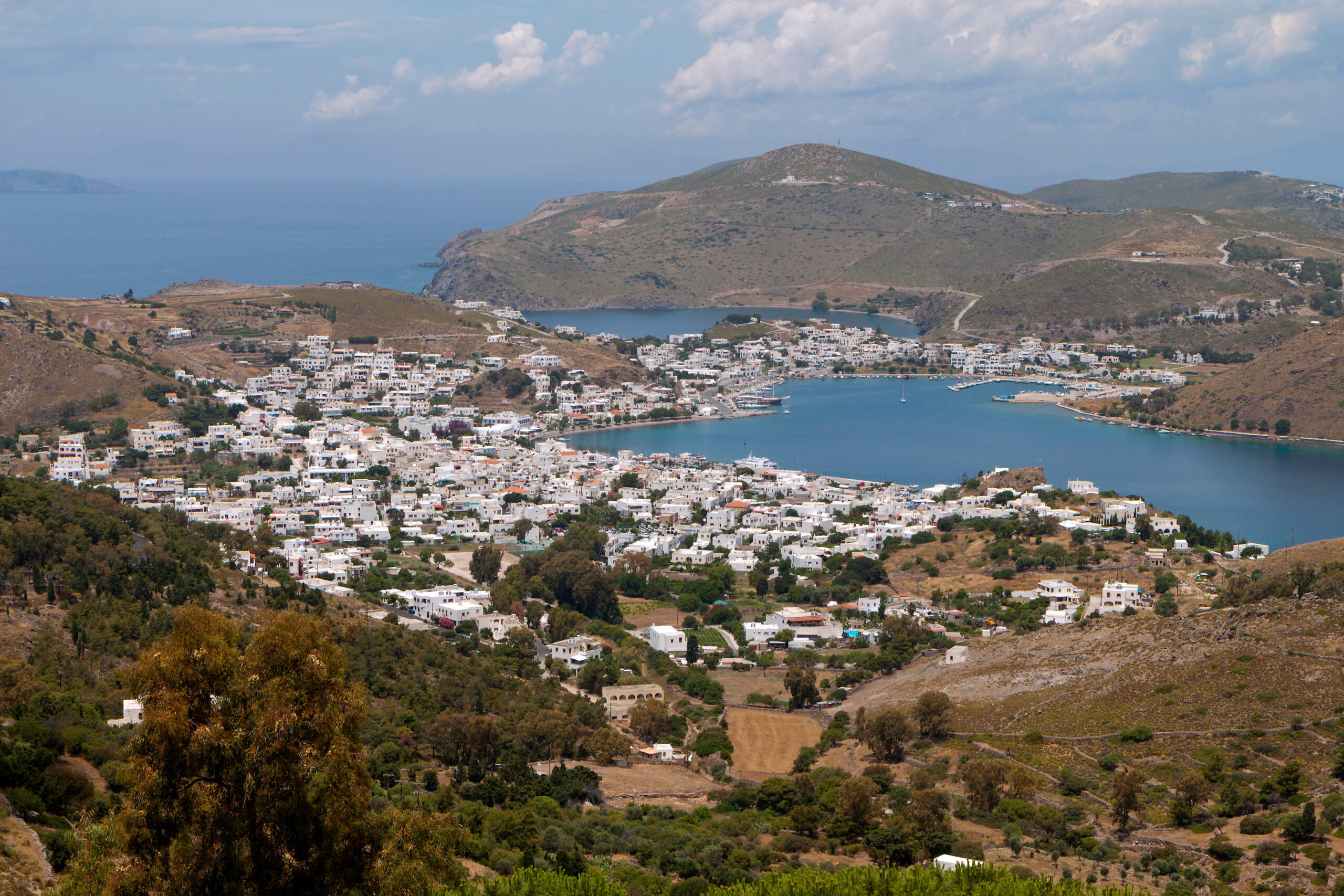 ΠΑΣΧΑ ΣΤΗΝ ΠΑΤΜΟ 6 ΗΜ. R1